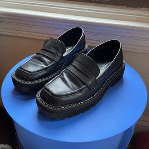 Black lug loafer shoes